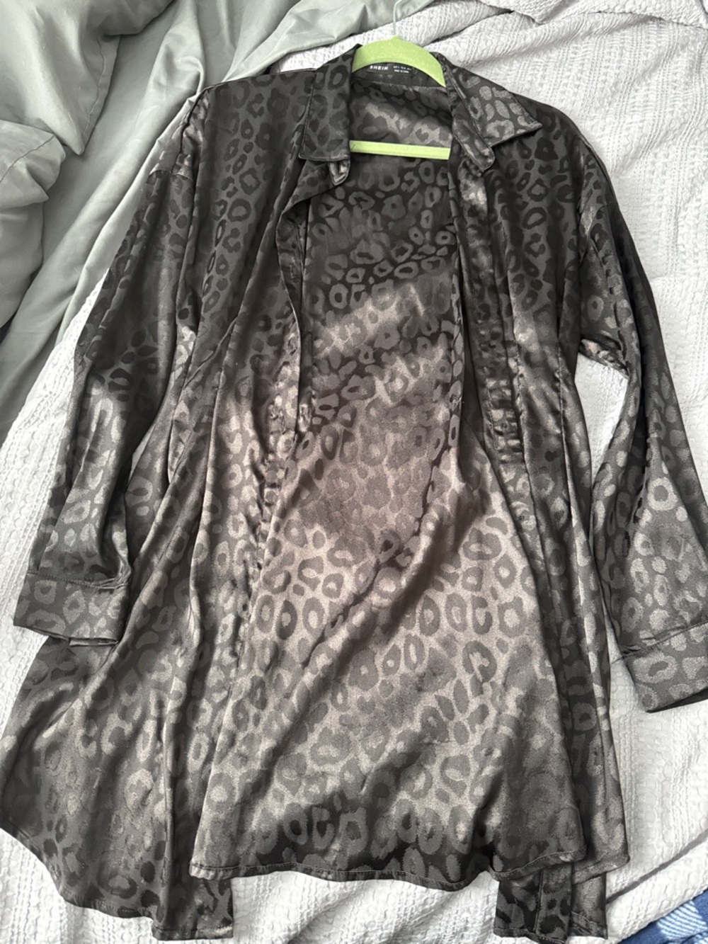 SHEIN size SMALL Satin Leopard Print Button-Up Shirt dress